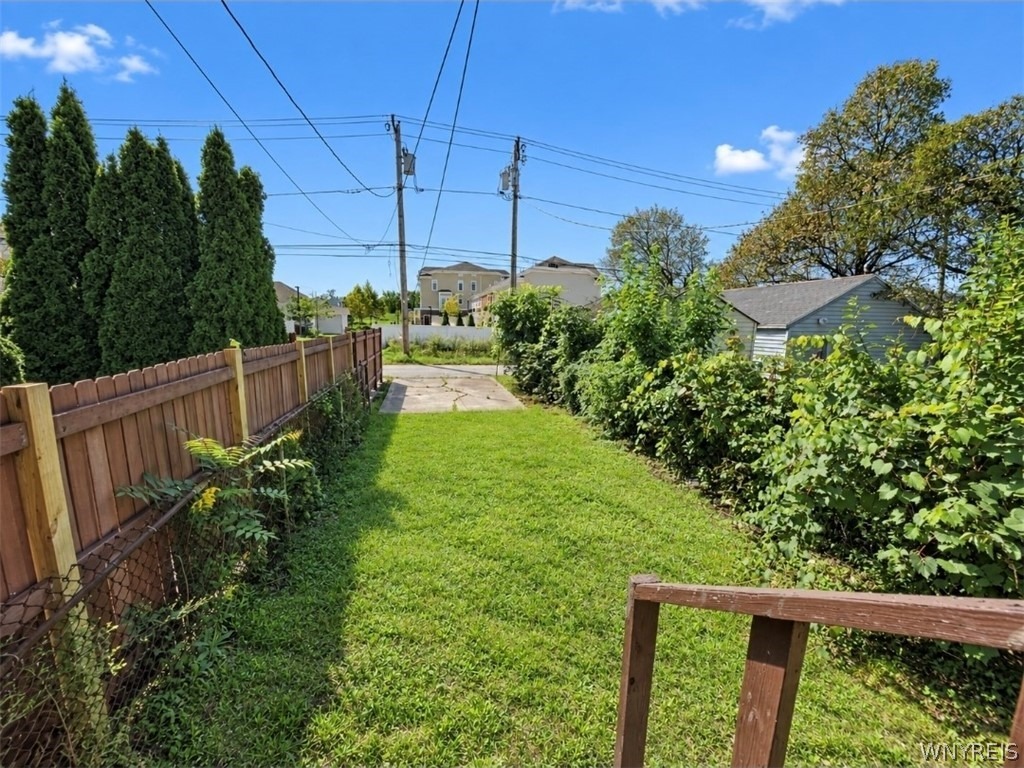 Bennett Village Ter, Buffalo, NY 14214
