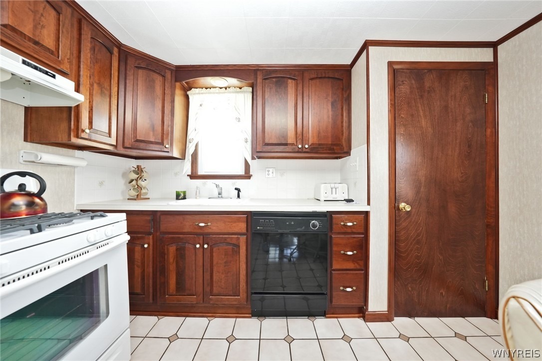 Orchard Ave, Buffalo, NY 14219 #1