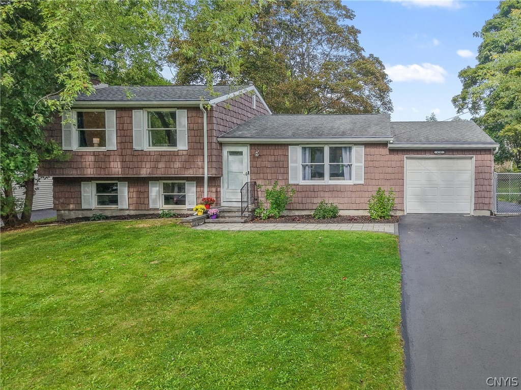 Hunting Creek Dr, Clay, NY 13041 #1