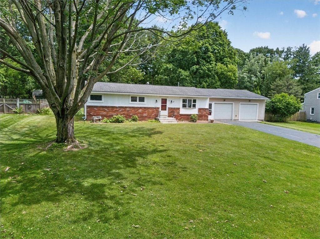 Briarwood Ln, Fairport, NY 14450 #1