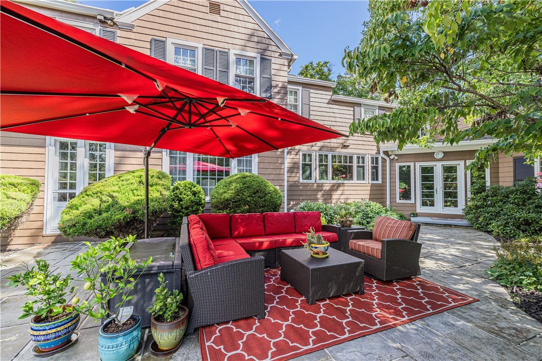 Clover Hills Dr, Rochester, NY 14618 #1