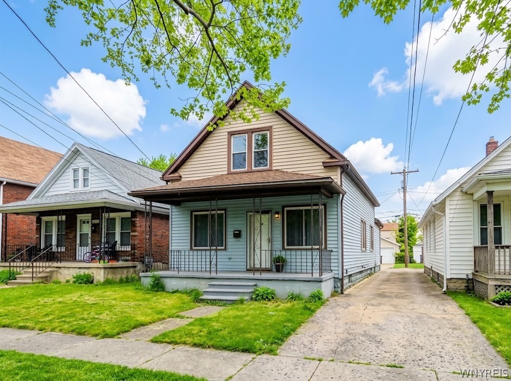 Welch Ave, Niagara Falls, NY 14303