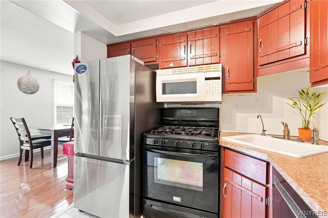 Henel Ave, Buffalo, NY 14226