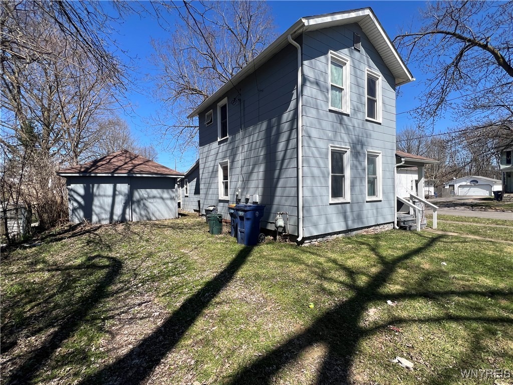 Spalding St, Lockport, NY 14094 #1