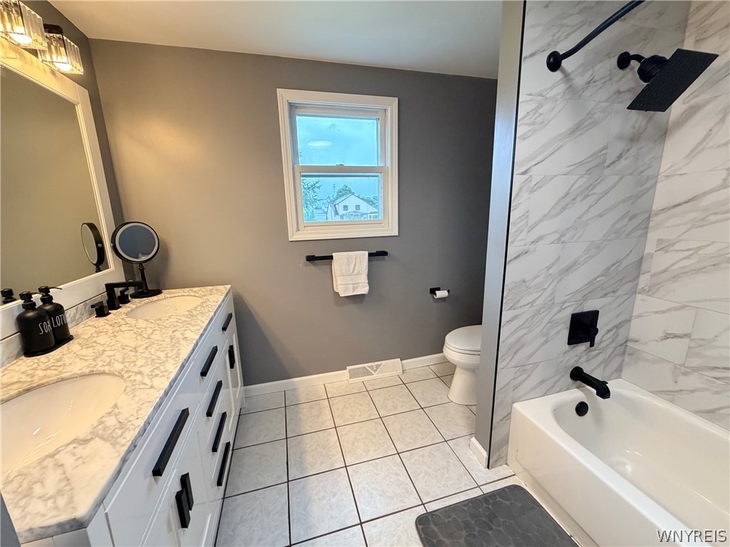 Kennedy Cres, Sanborn, NY 14132 #1