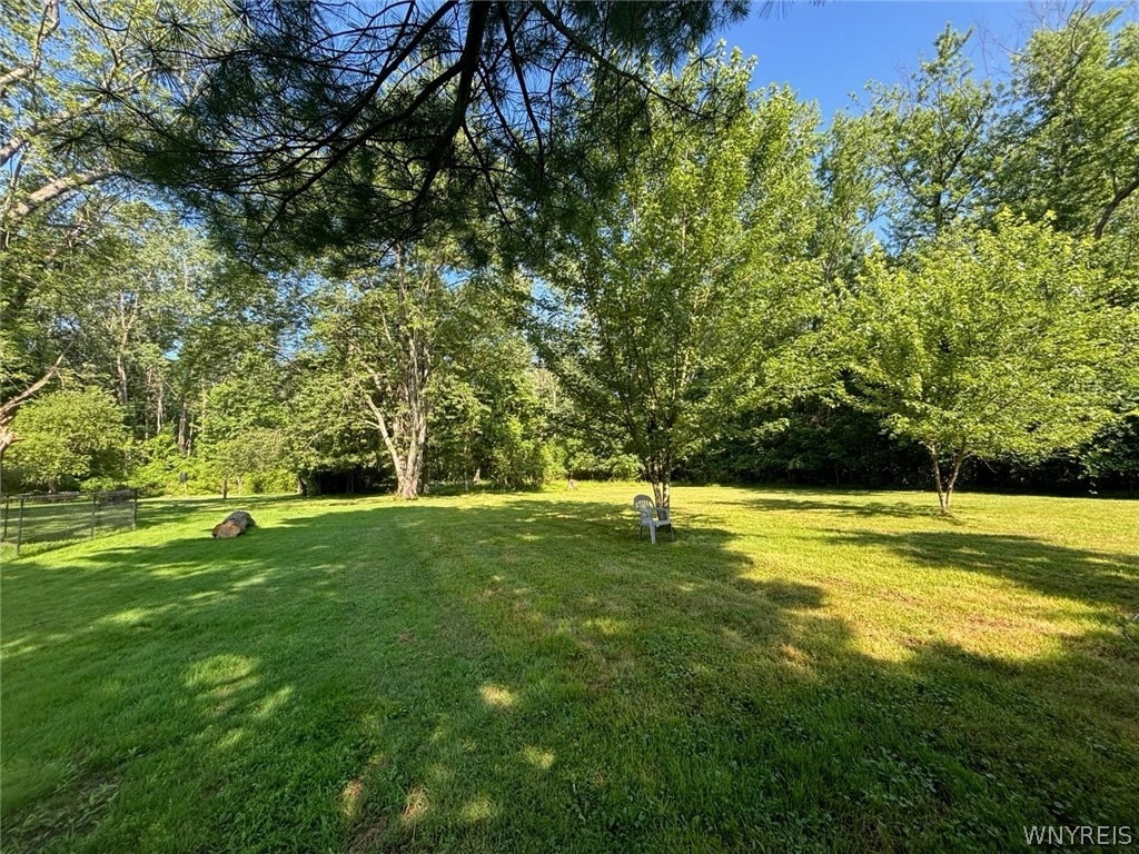 Stony Point Rd, Grand Island, NY 14072