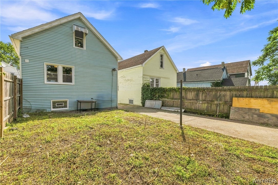 Dutton Ave, Buffalo, NY 14211 #1