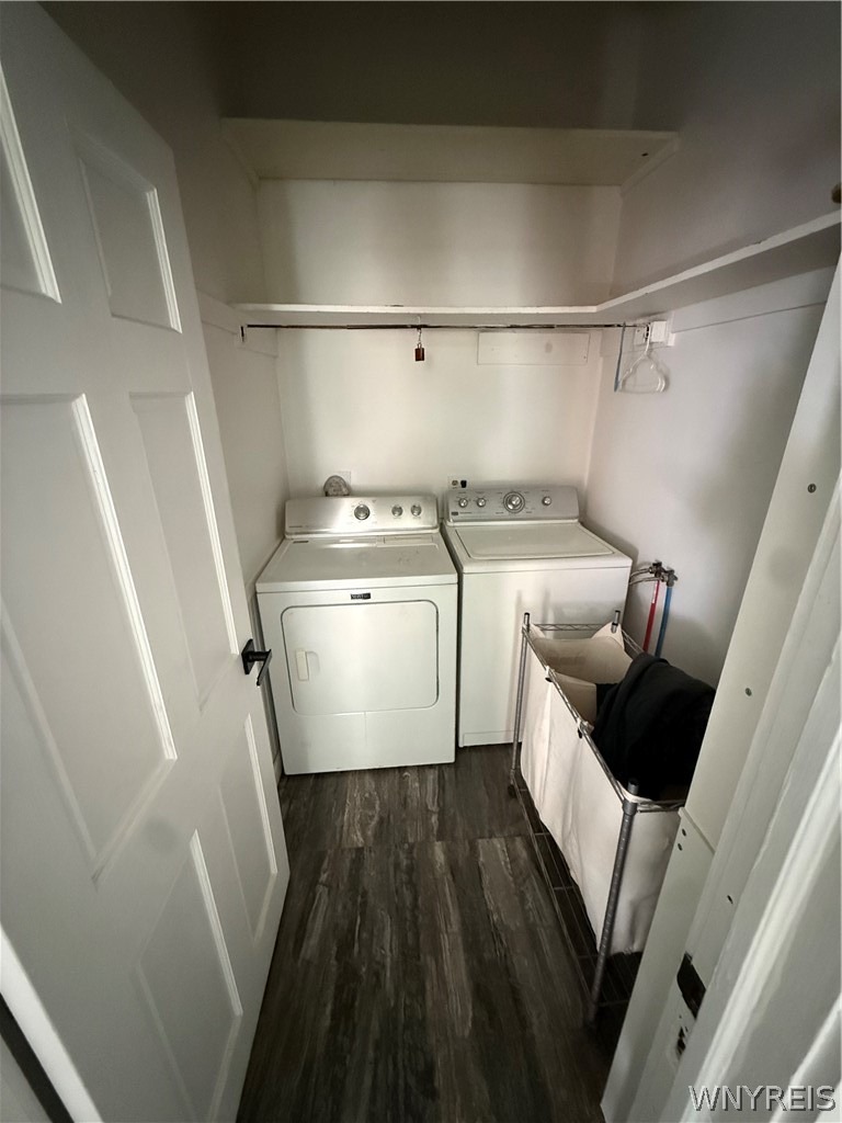 Center St, Buffalo, NY 14218