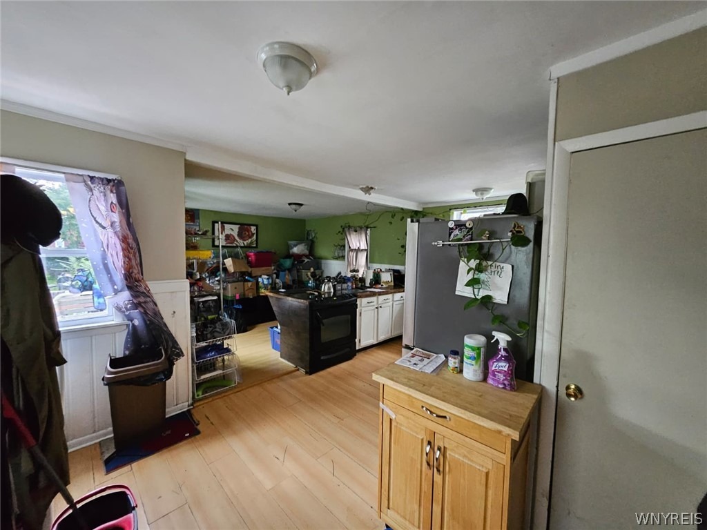 Heman St, East Syracuse, NY 13057