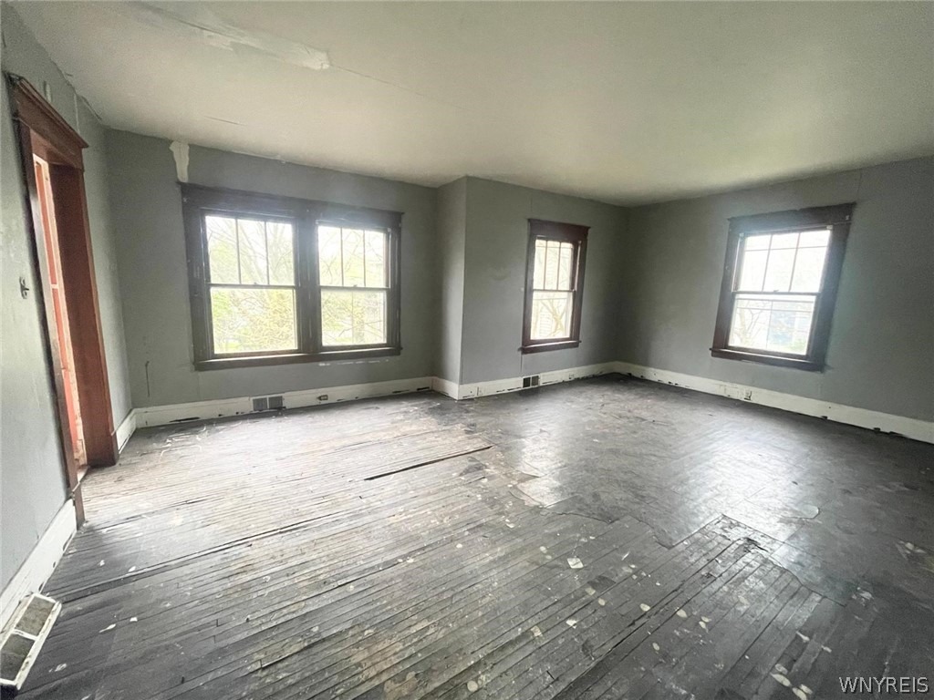 Stratford Rd, Buffalo, NY 14216 #1