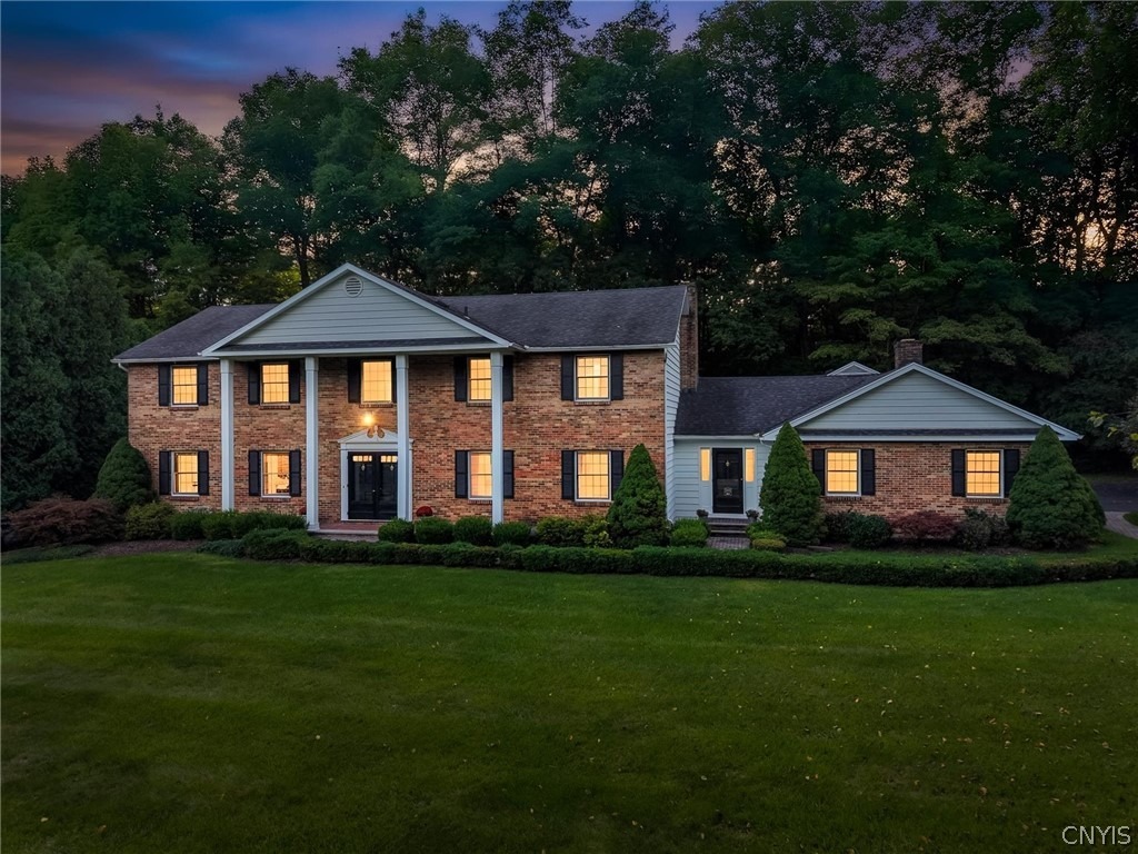 Pine Valley Dr, Fayetteville, NY 13066