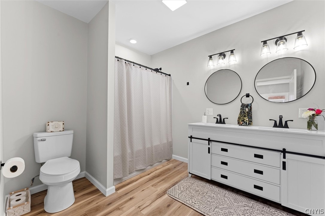 Peck Ave, Syracuse, NY 13206