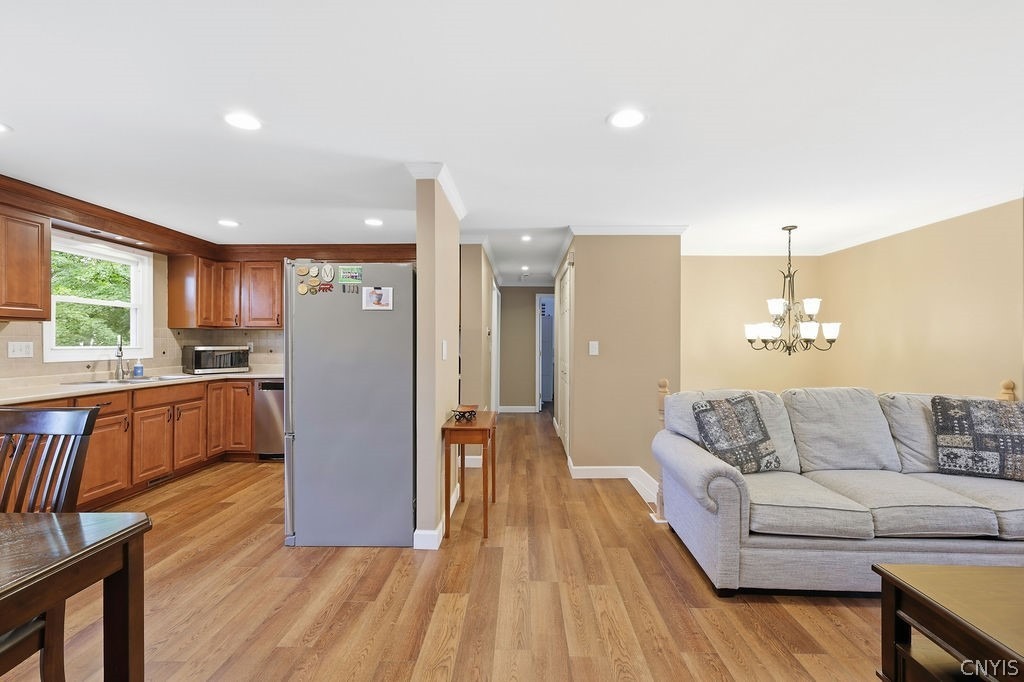 Donlin Dr, Liverpool, NY 13088 #1