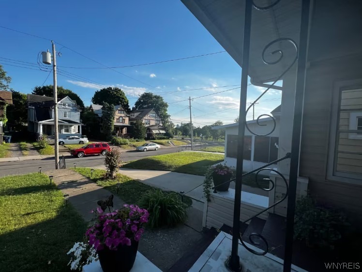 Chilton Ave, Niagara Falls, NY 14301