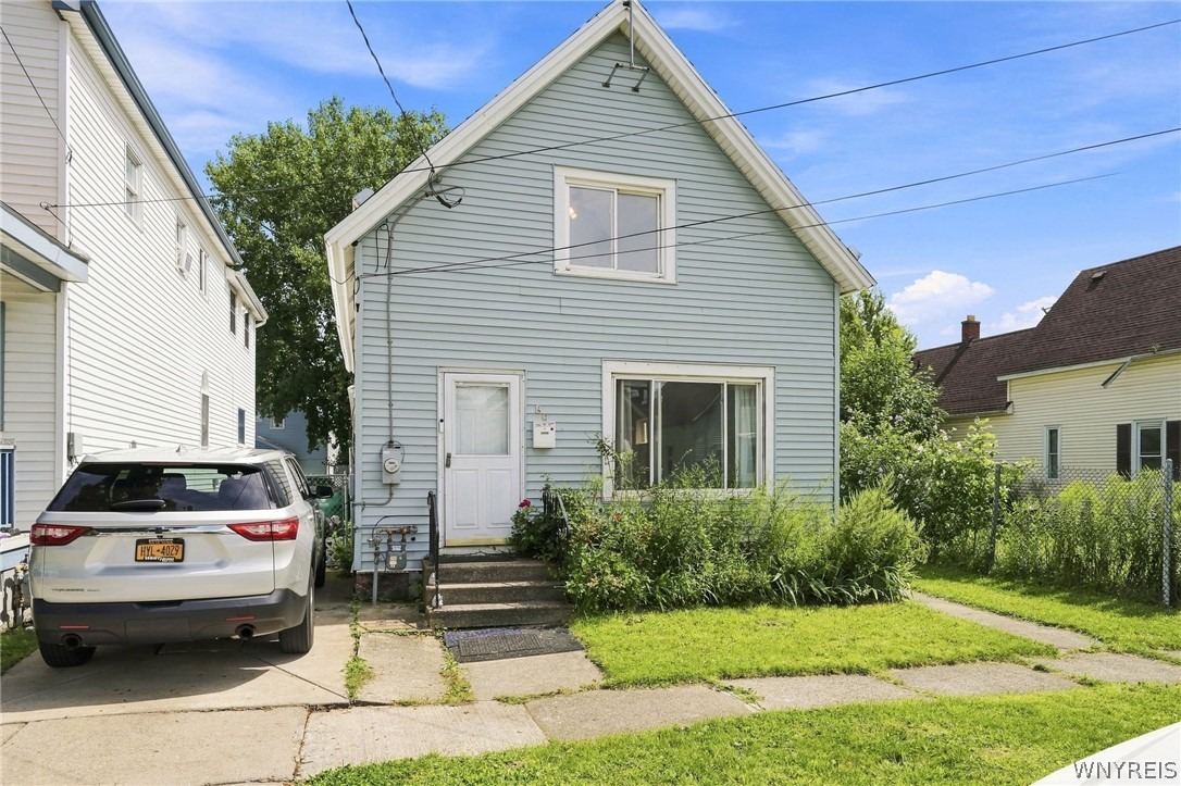 Jones St, Buffalo, NY 14206 #1