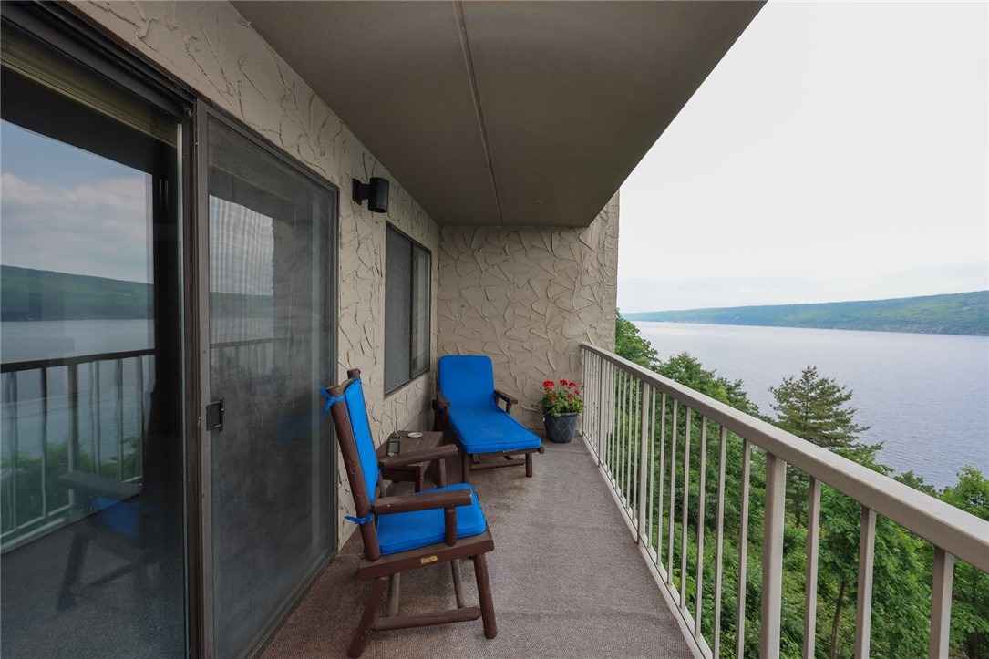 Cliffside Dr, Canandaigua, NY 14424