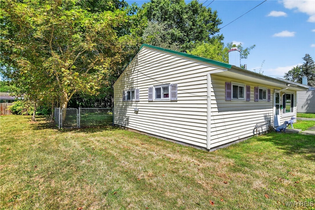 Amherst Dr, Rome, NY 13440