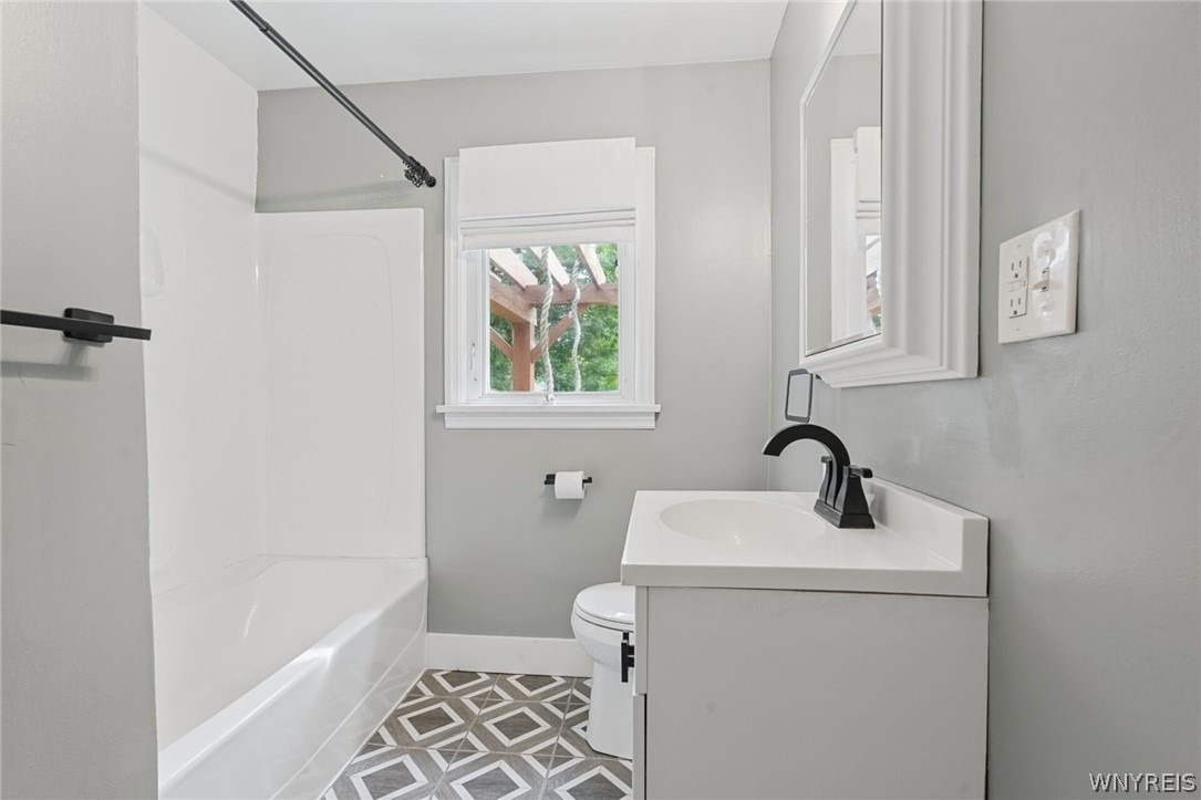 Perry St, East Aurora, NY 14052 #1