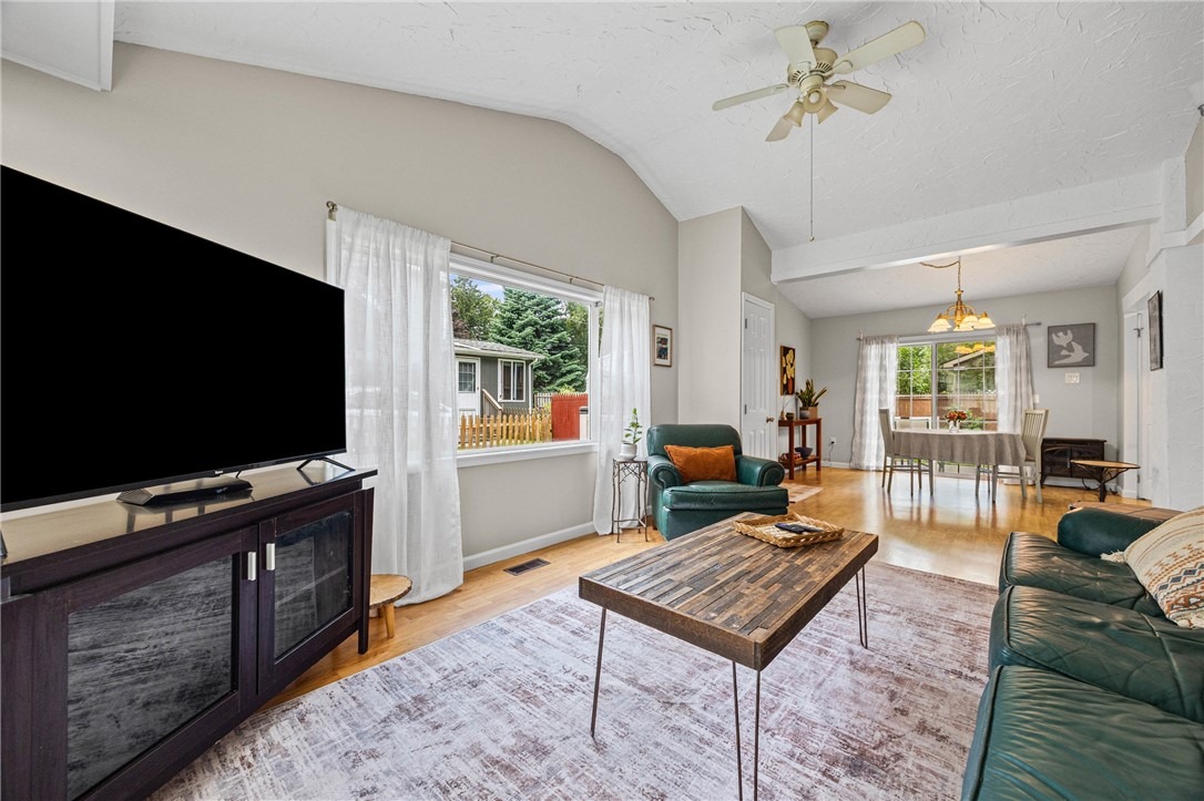 Seacliffe Rd, Rochester, NY 14622 #1