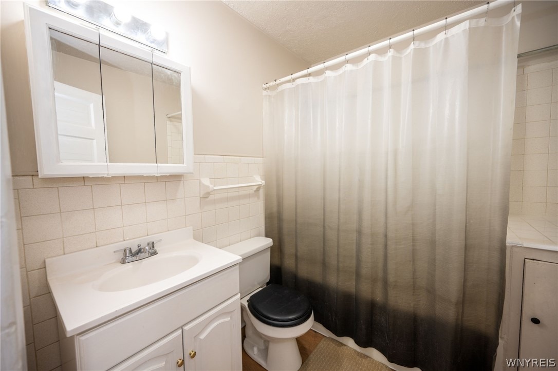 Royal Ave, Buffalo, NY 14207 #1