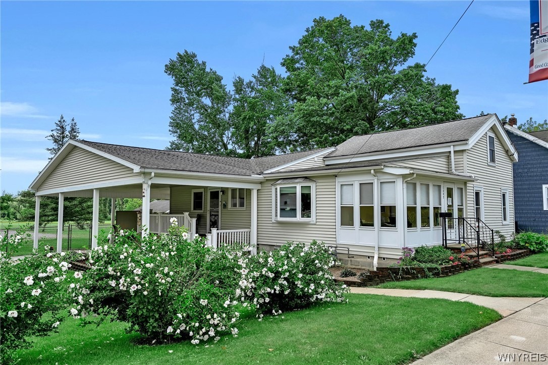 Main St, Medina, NY 14103 #1