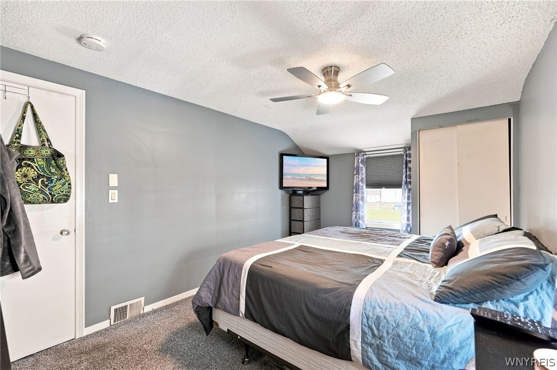 Glencove Rd, Buffalo, NY 14223 #1
