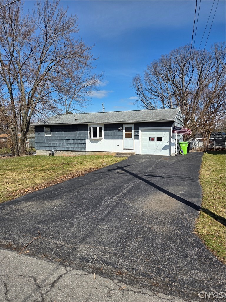 Pleasantview Dr, Liverpool, NY 13088