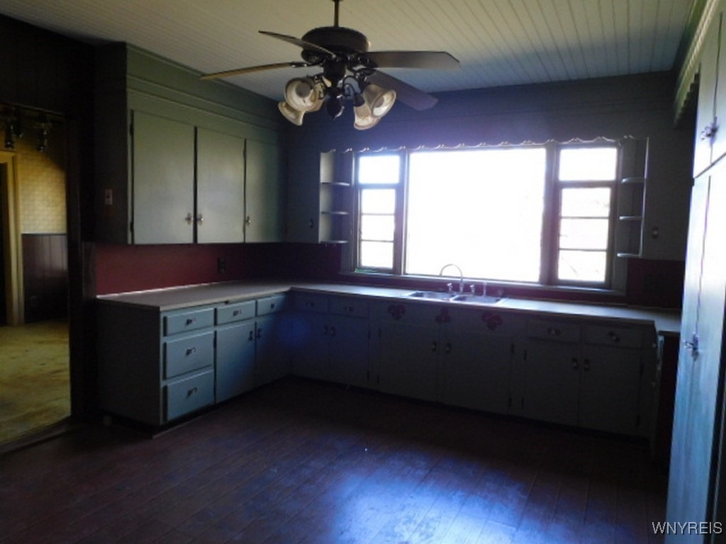 Robinson St, Silver Creek, NY 14136 #1