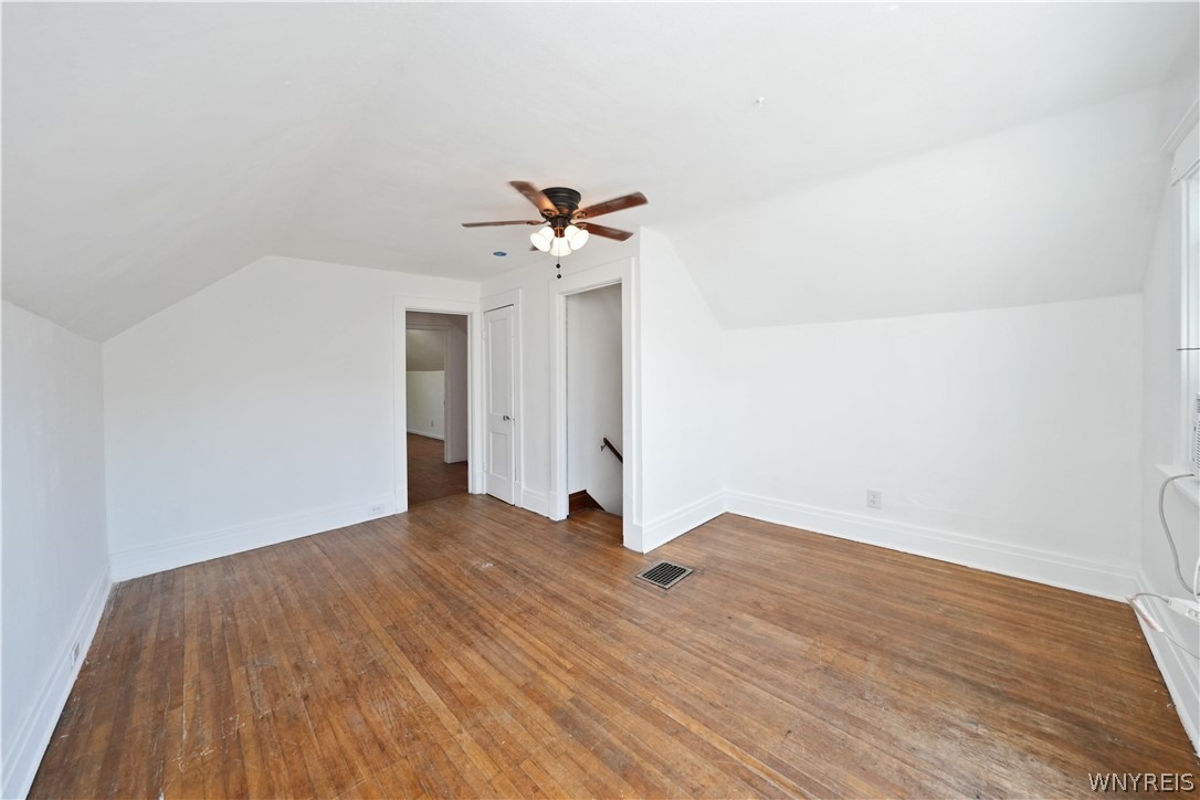Minnesota Ave, Buffalo, NY 14215