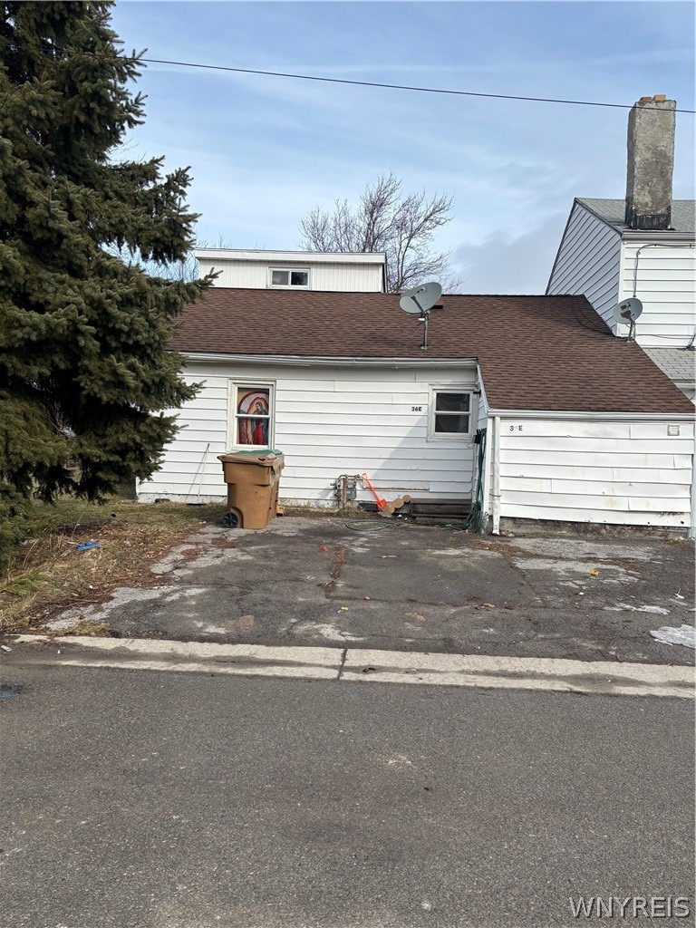 Glenwood Ct, Buffalo, NY 14225 #1