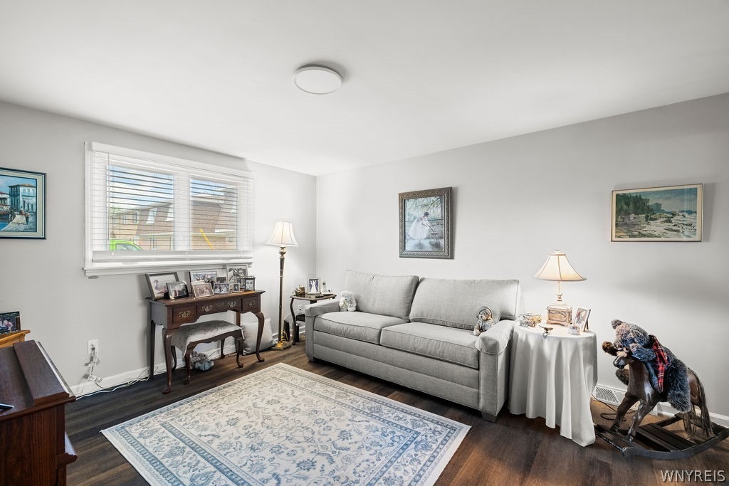 Old Lyme Dr, Buffalo, NY 14221 #1