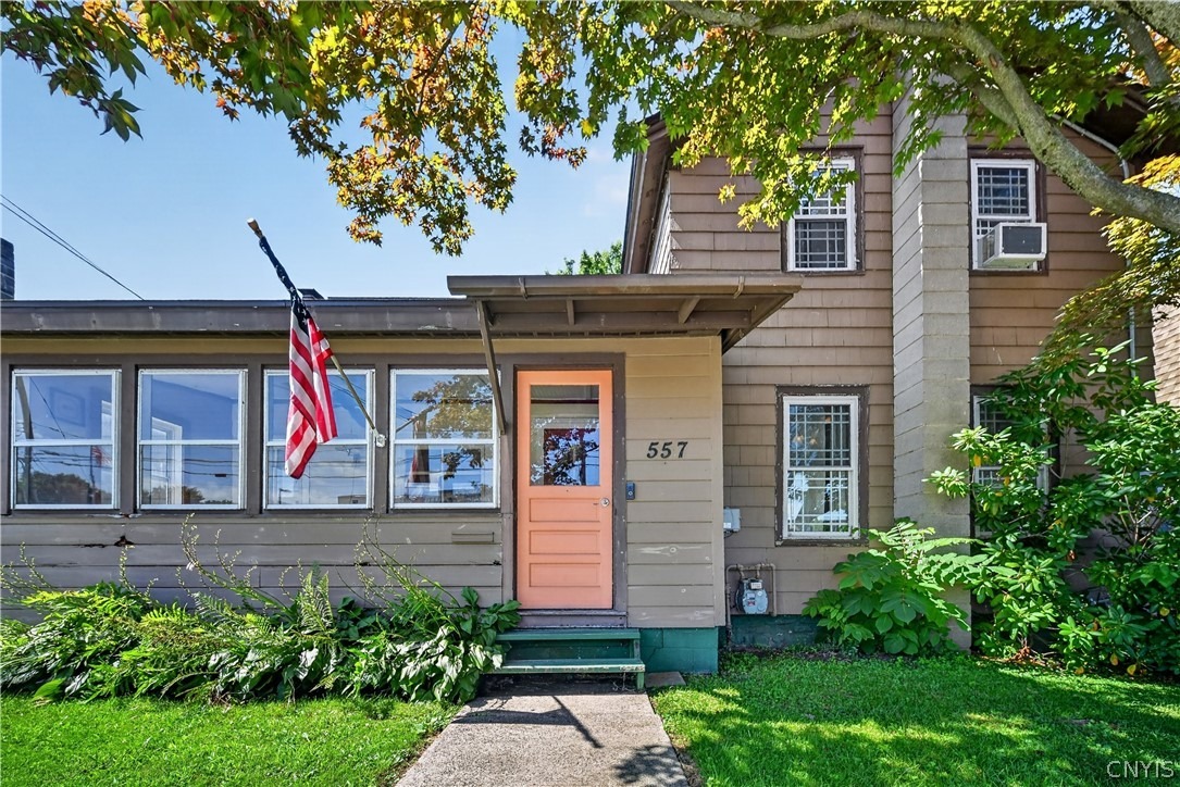 Main St, Phoenix, NY 13135