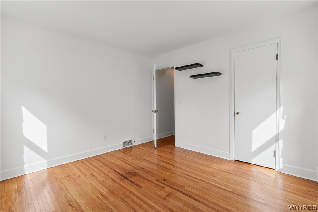 Perry St, East Aurora, NY 14052
