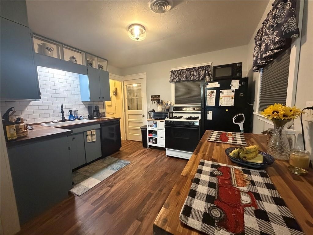 Brookline Ave, Elmira, NY 14905 #1