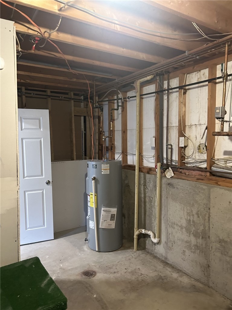 Marian Ave, Elmira, NY 14903 #1