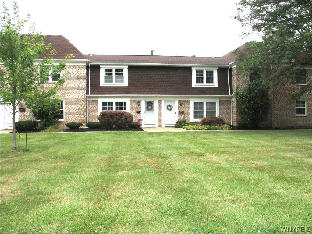Carriage Dr, Orchard Park, NY 14127 #1