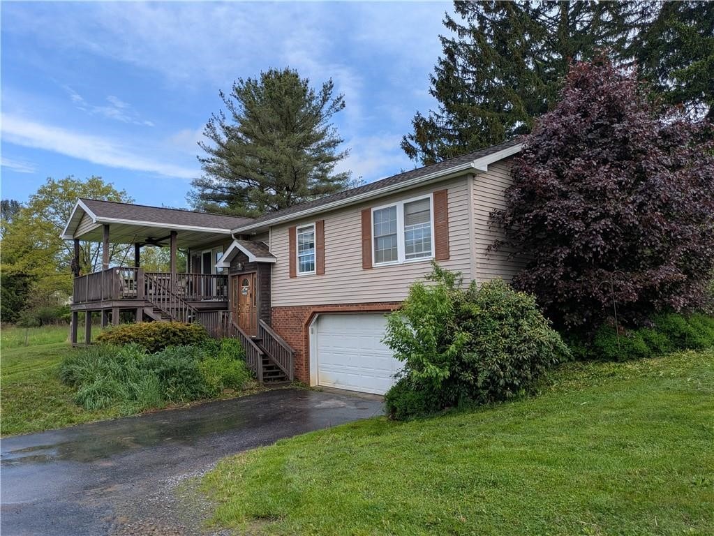 Main St, Smethport, PA 16749