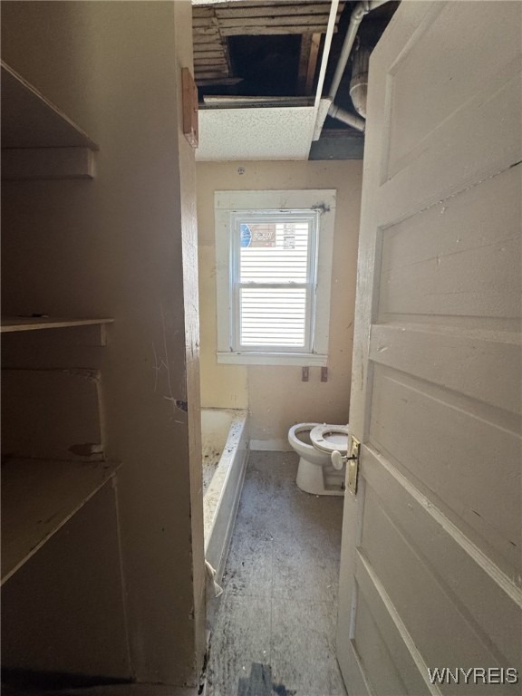 12th St, Niagara Falls, NY 14303