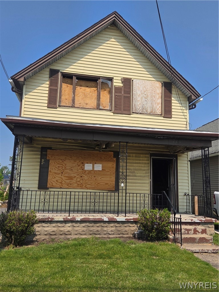 Lewis St, Buffalo, NY 14206