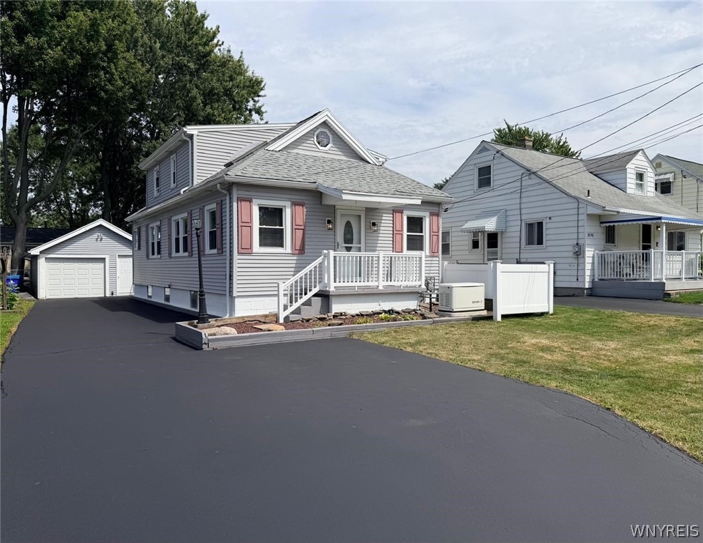 Ferndale Ave, Hamburg, NY 14075