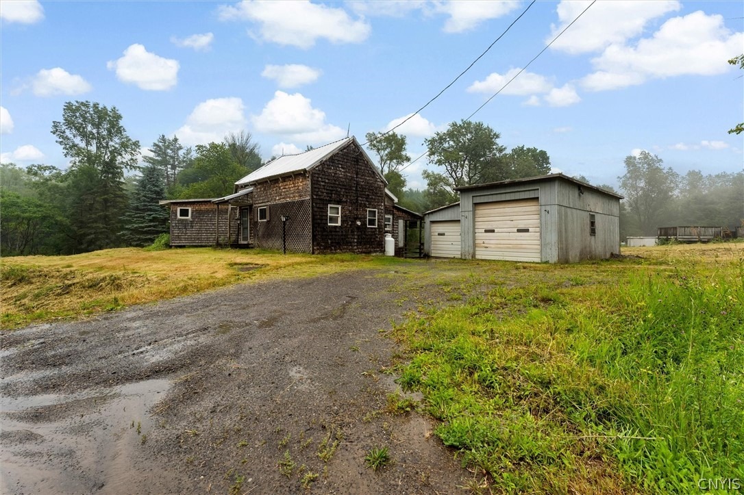 Newport Rd, Poland, NY 13431