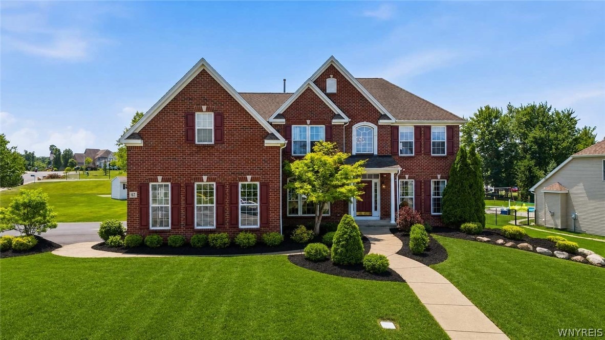 Breezewood Dr, Orchard Park, NY 14127