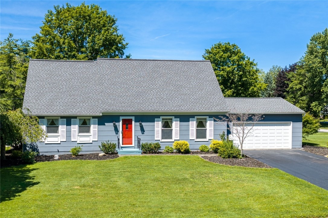 Glen Acre Dr, Pittsford, NY 14534