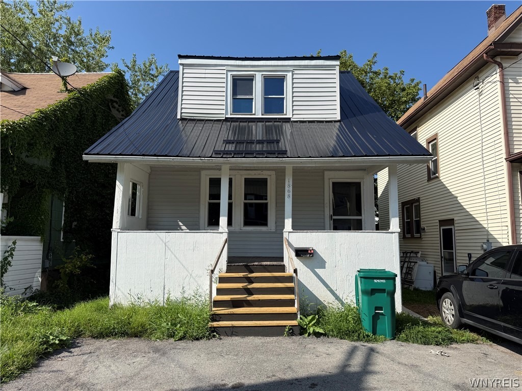Weston Ave, Niagara Falls, NY 14305