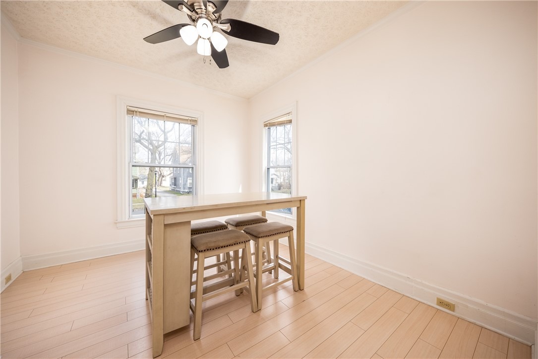 Brooks Ave, Rochester, NY 14619