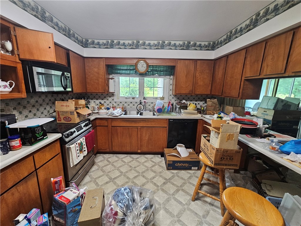 Port Bay Rd, Wolcott, NY 14590