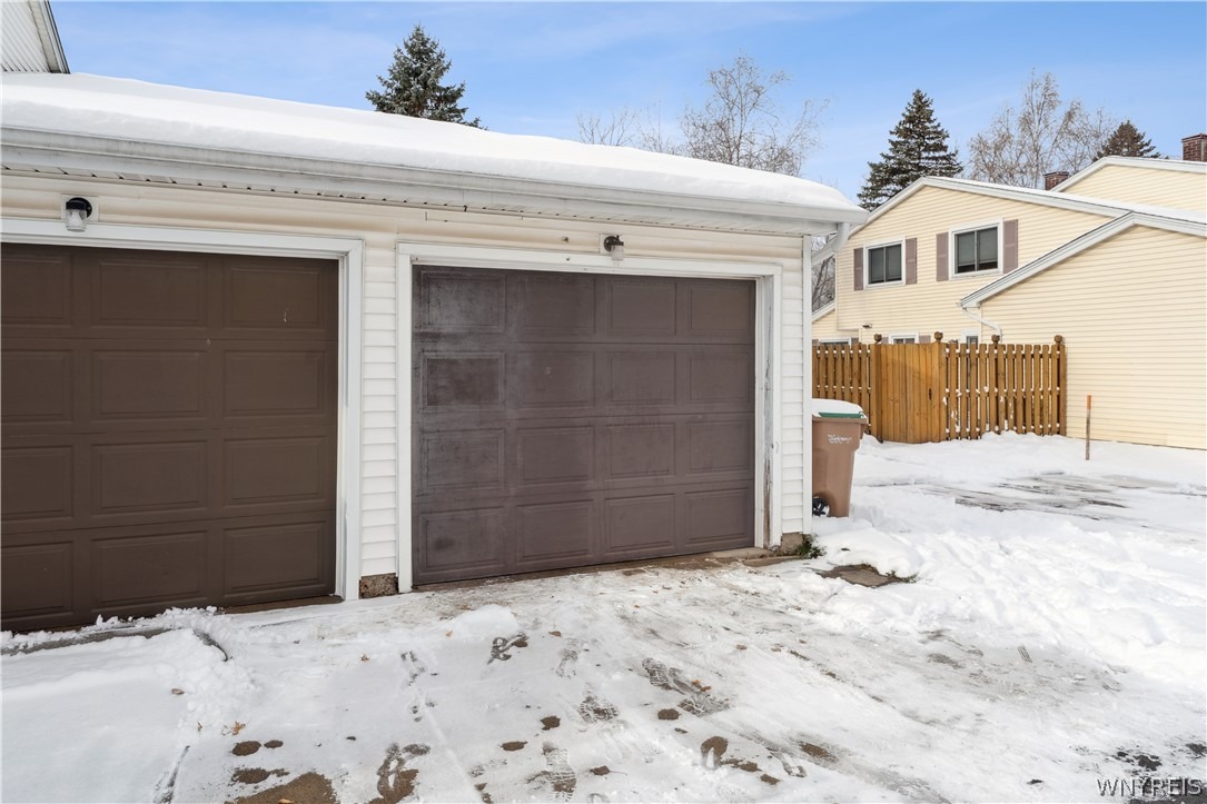 Pebble Creek Dr, Buffalo, NY 14227 #1