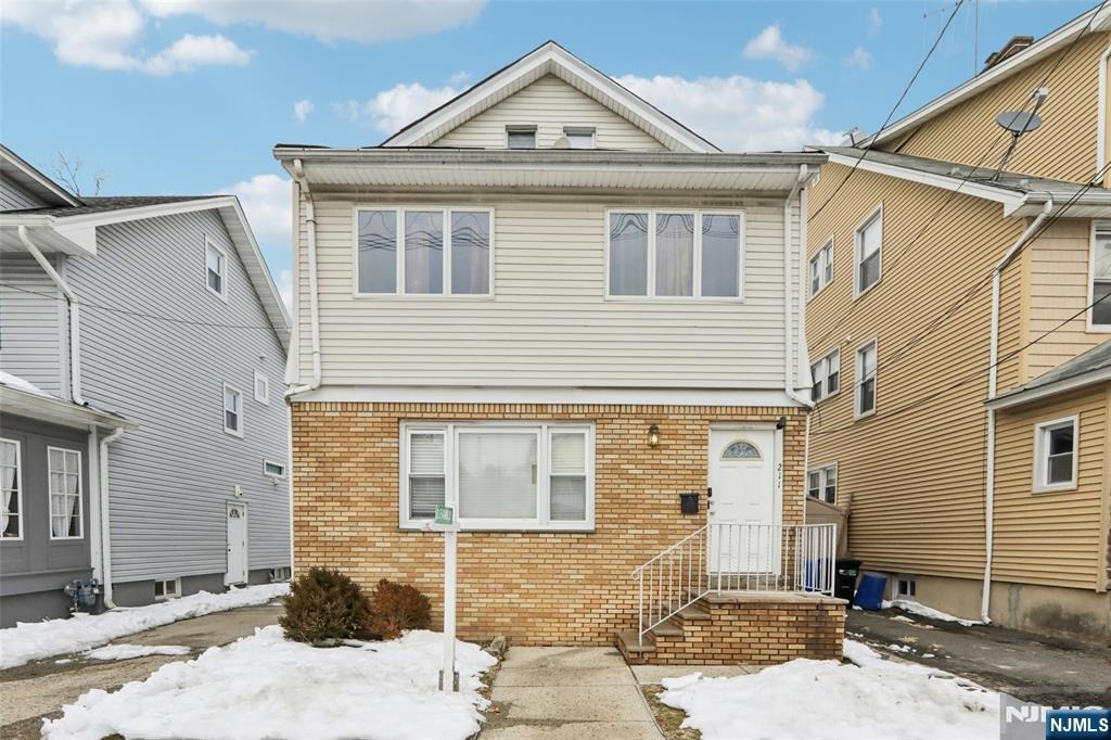 Newark Ave, Bloomfield, NJ 07003