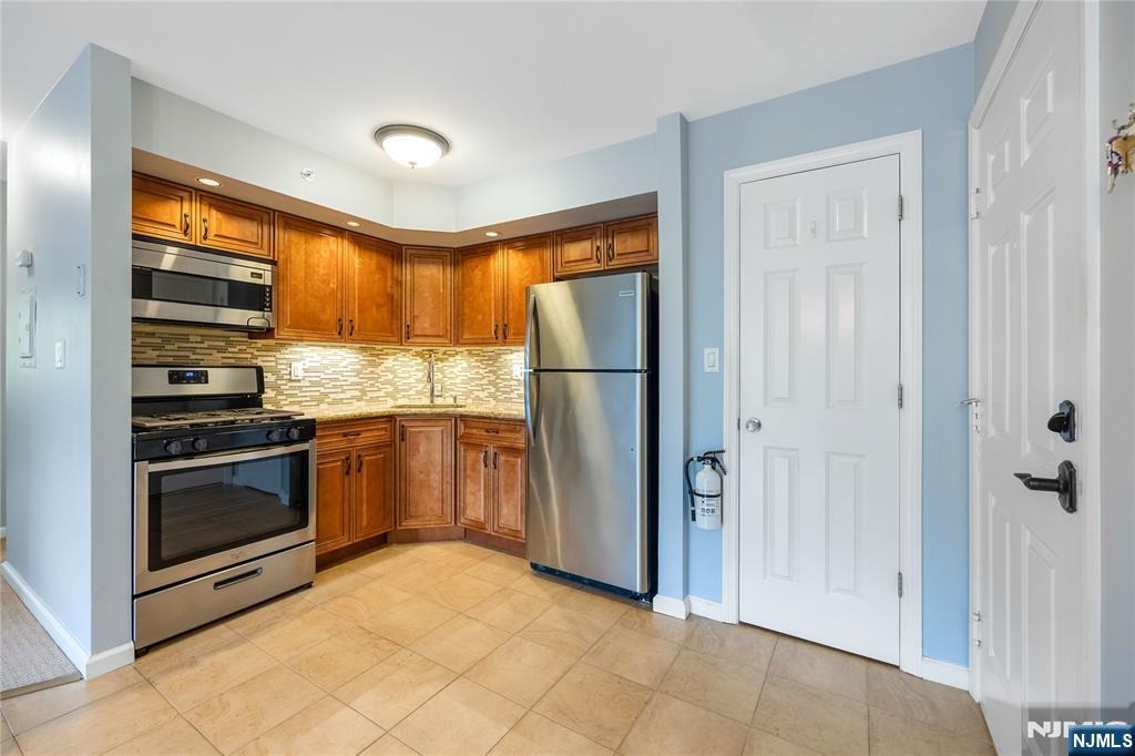 Faulkner Ct, Mahwah, NJ 07430 #1