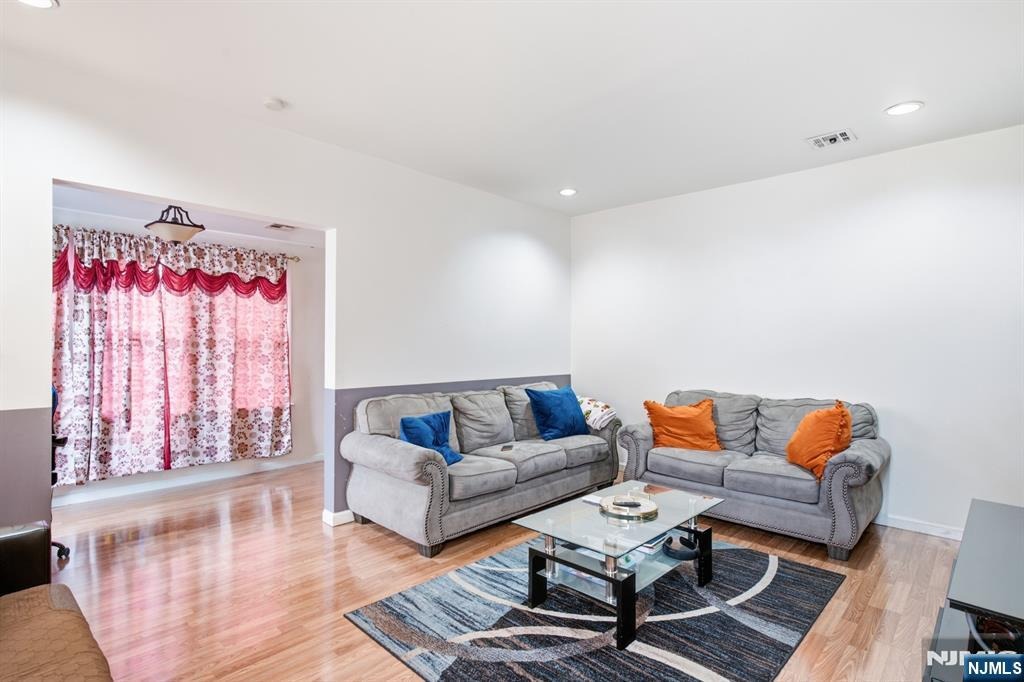 Lentz Pl, Irvington, NJ 07111 #1